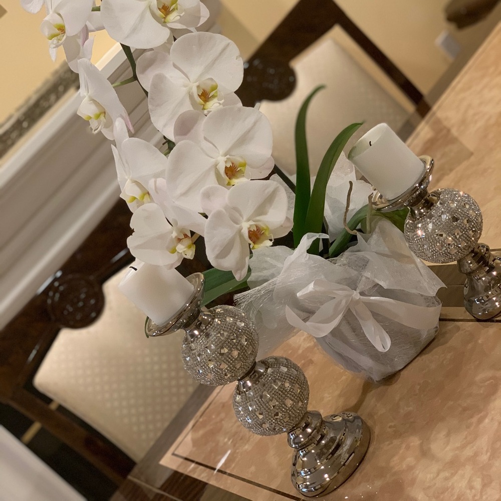 Sparkly Silver candleholders 2qty